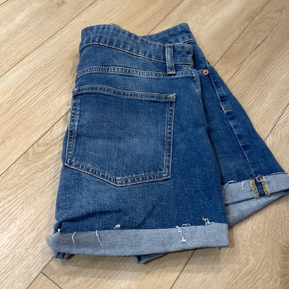 Gap jean shorts, size 12 - Picture 2 of 4